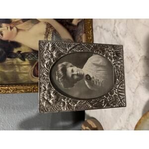 Vintage Ornate Photo Frame | Silver Floral Picture Frame | Antique Style